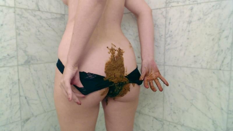 CassieScat – Shit Oozing in Panties, Smearing it Around FullHD (2025)