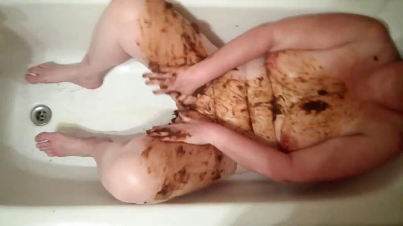Playing in the bathtub HD (2026)