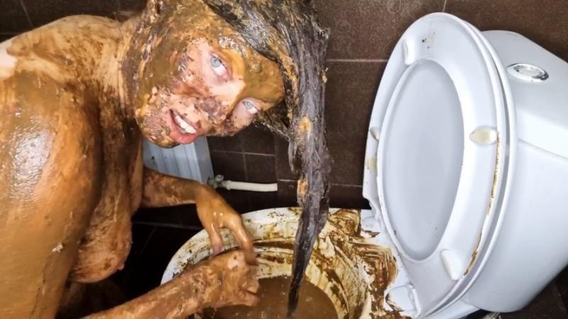 DINNER IN AN ABANDONED RESTAURANT OR SHIT 5 WITH 17 PILES OF SHI FullHD - Scatlina (2026)